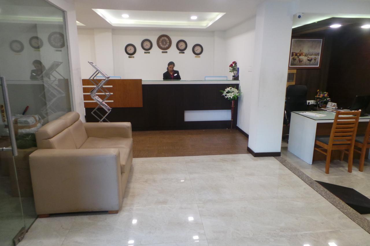 Saas Residency Hotel Kozhikode Buitenkant foto